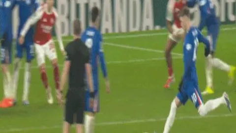 《卫报》揭露：帕奎塔澄清染黄非恶意，力证主动要求弃赛伯恩茅斯赛事助曼城转会